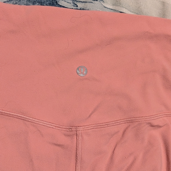 Lululemon lined leggings size 8 - Picture 2 of 2